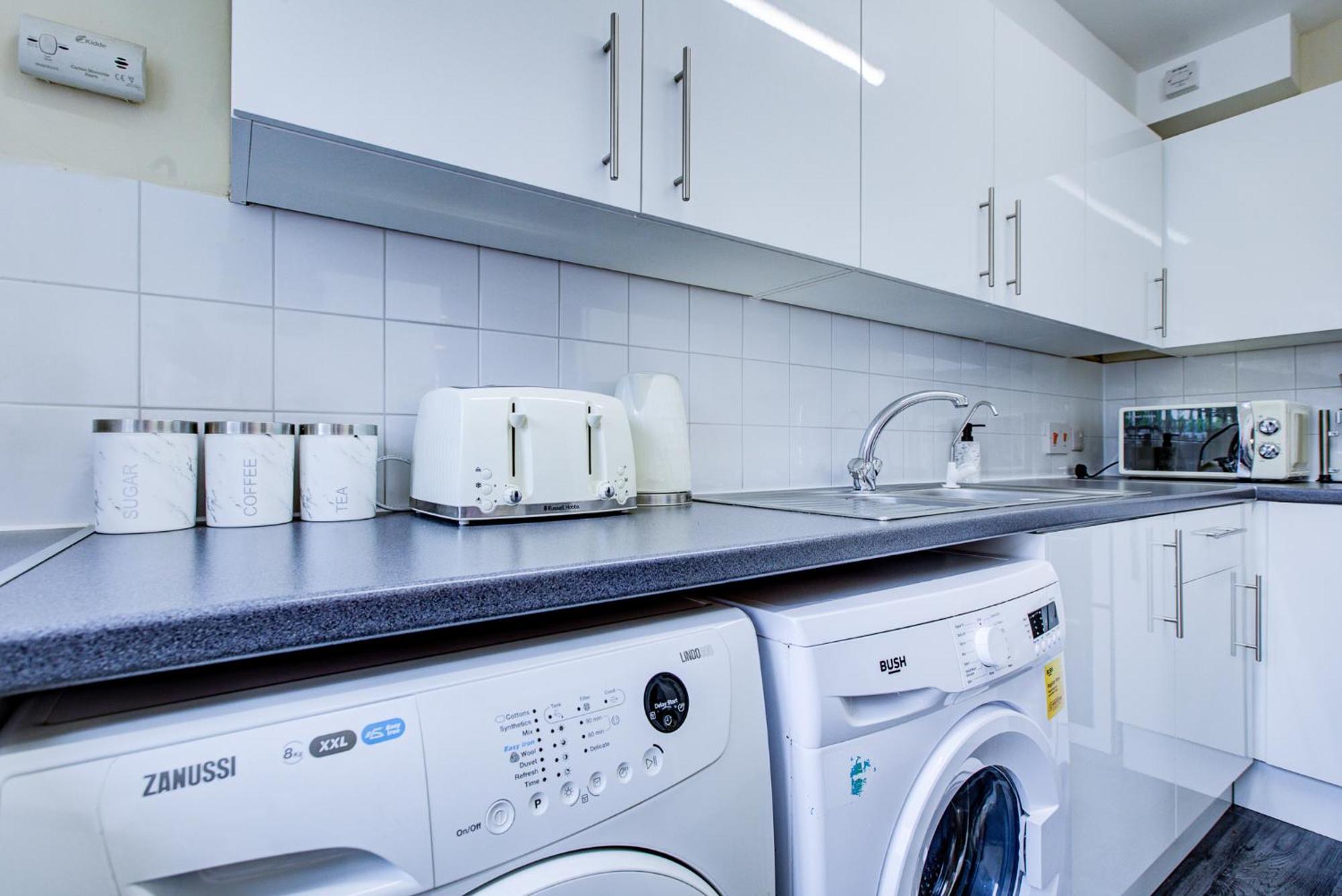 Spacious Urban Apartment In كرويدون المظهر الخارجي الصورة